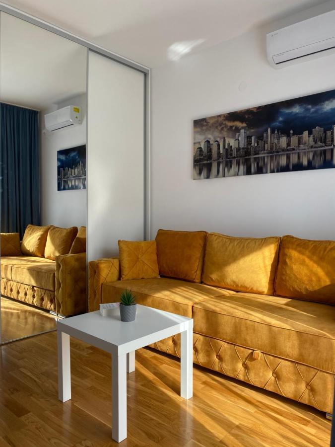 Comfort Studio With Sea View And Swimming Pool Bečići Kültér fotó