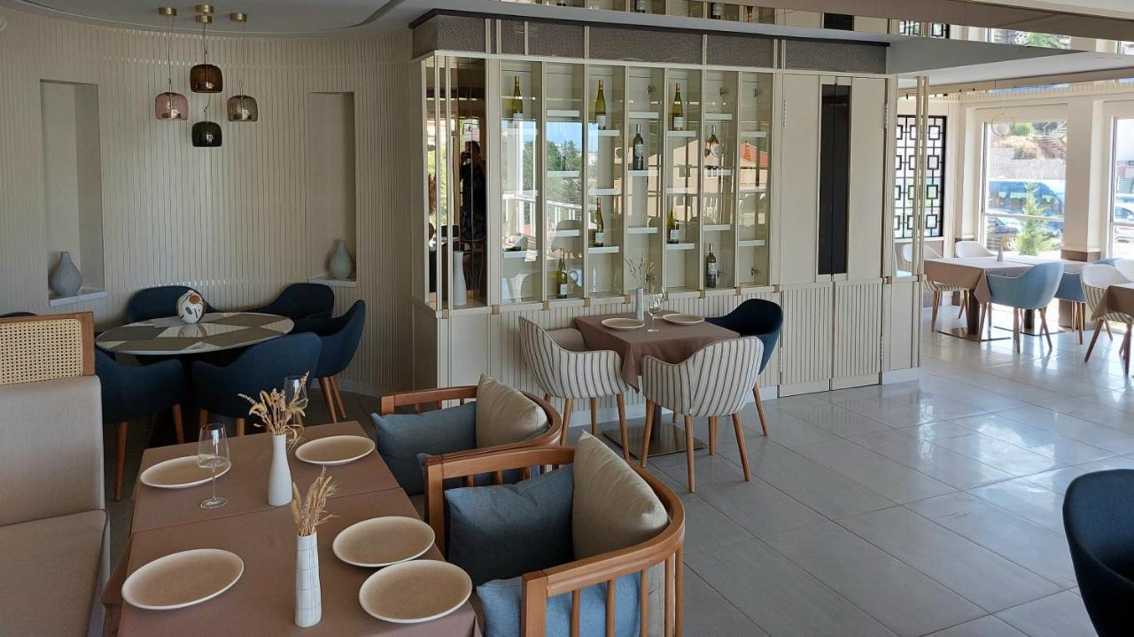 Comfort Studio With Sea View And Swimming Pool Bečići Kültér fotó